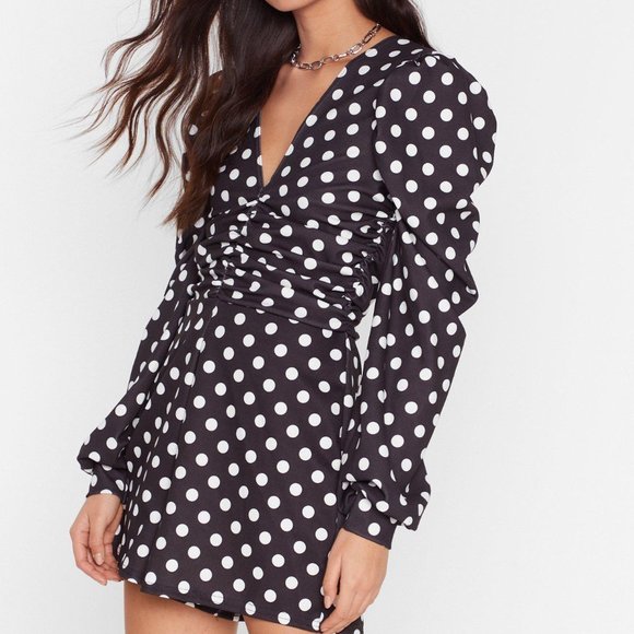 Polka Dot and Ruched Puff Sleeve Romper – Nasty Gal - Picture 2 of 6